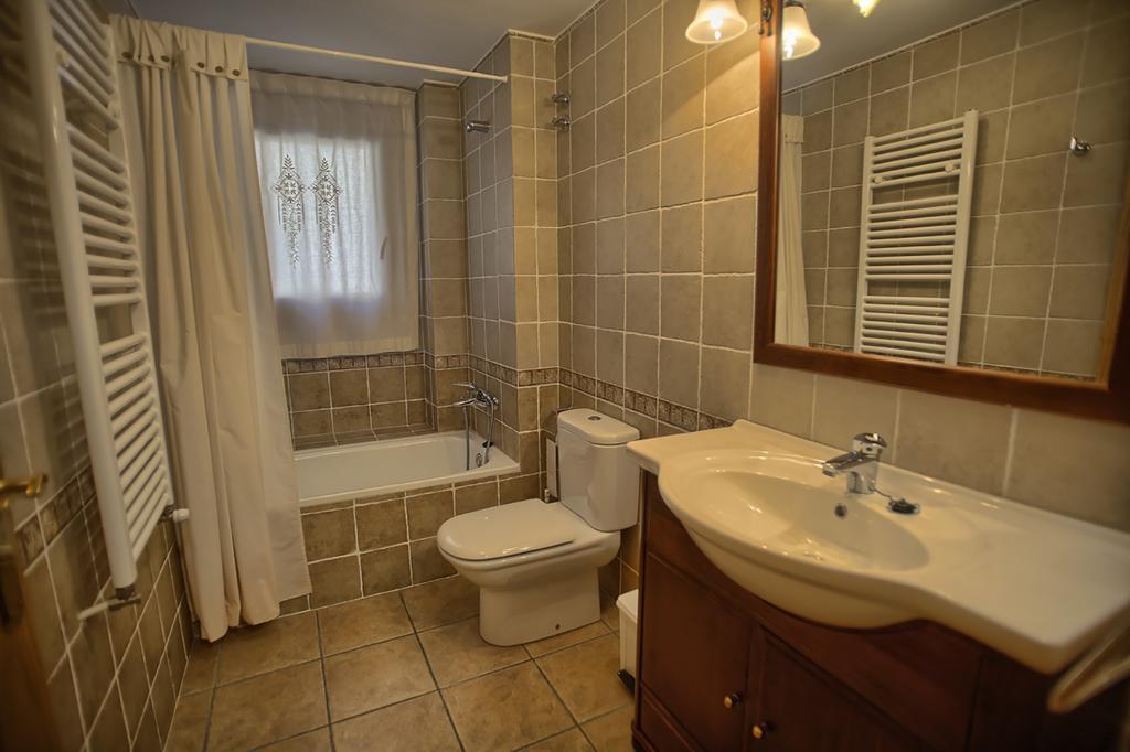 Apartamentos Casa Riu Sahun Værelse billede